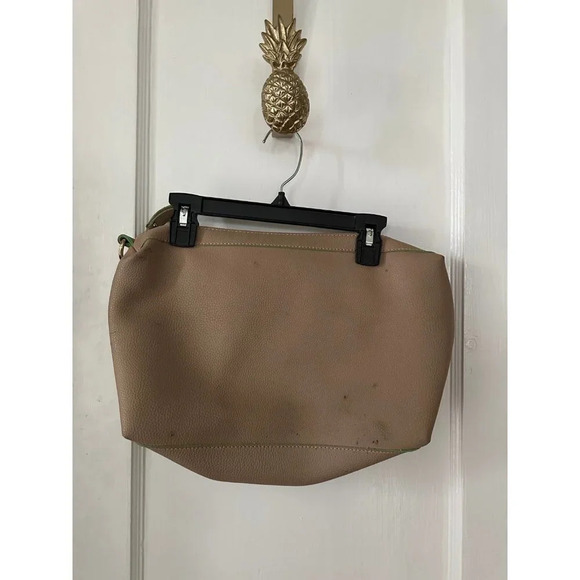 Tan Clutch Makeup bag - Picture 6 of 7